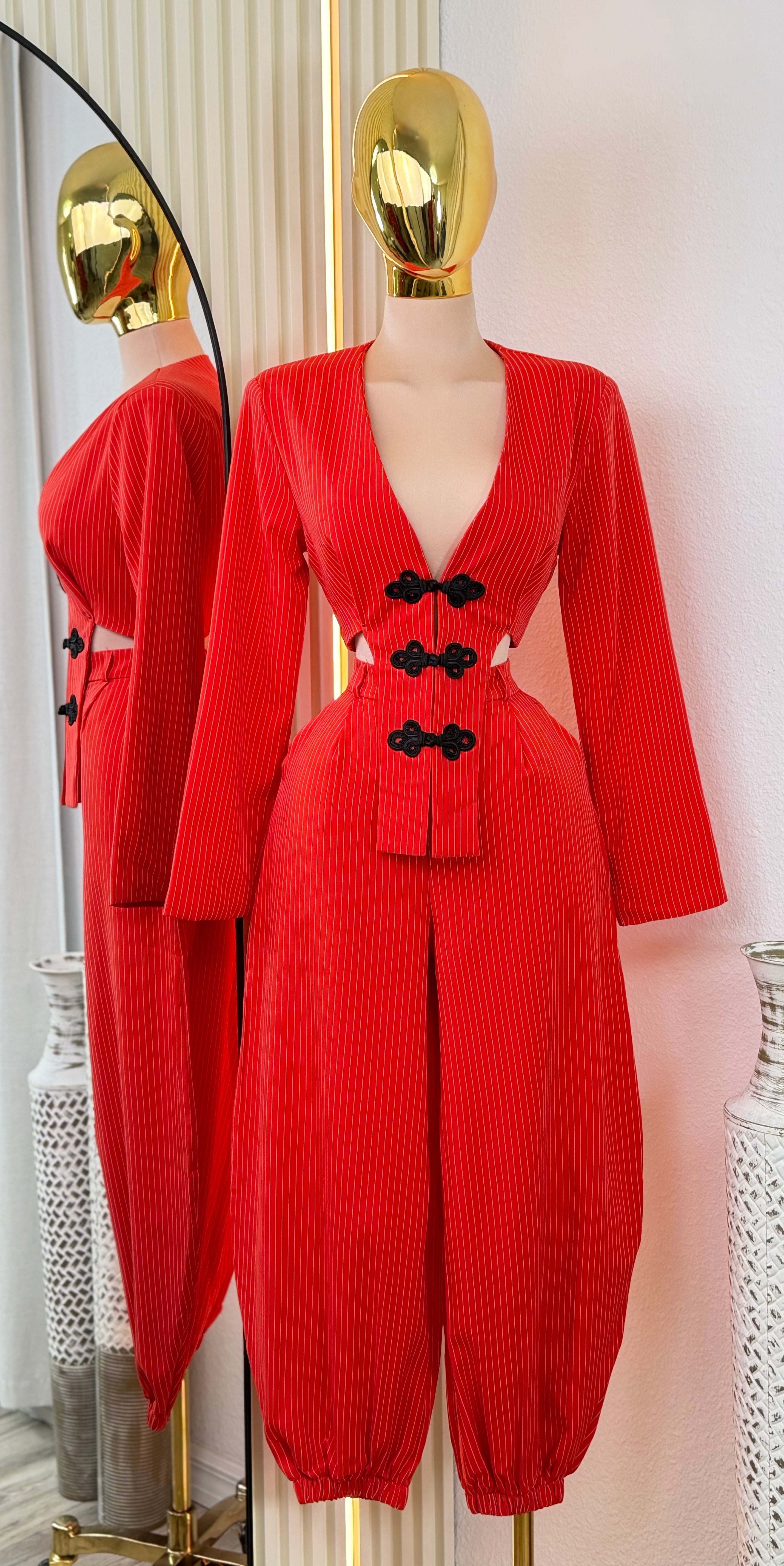 SCARLET DYNASTY SET