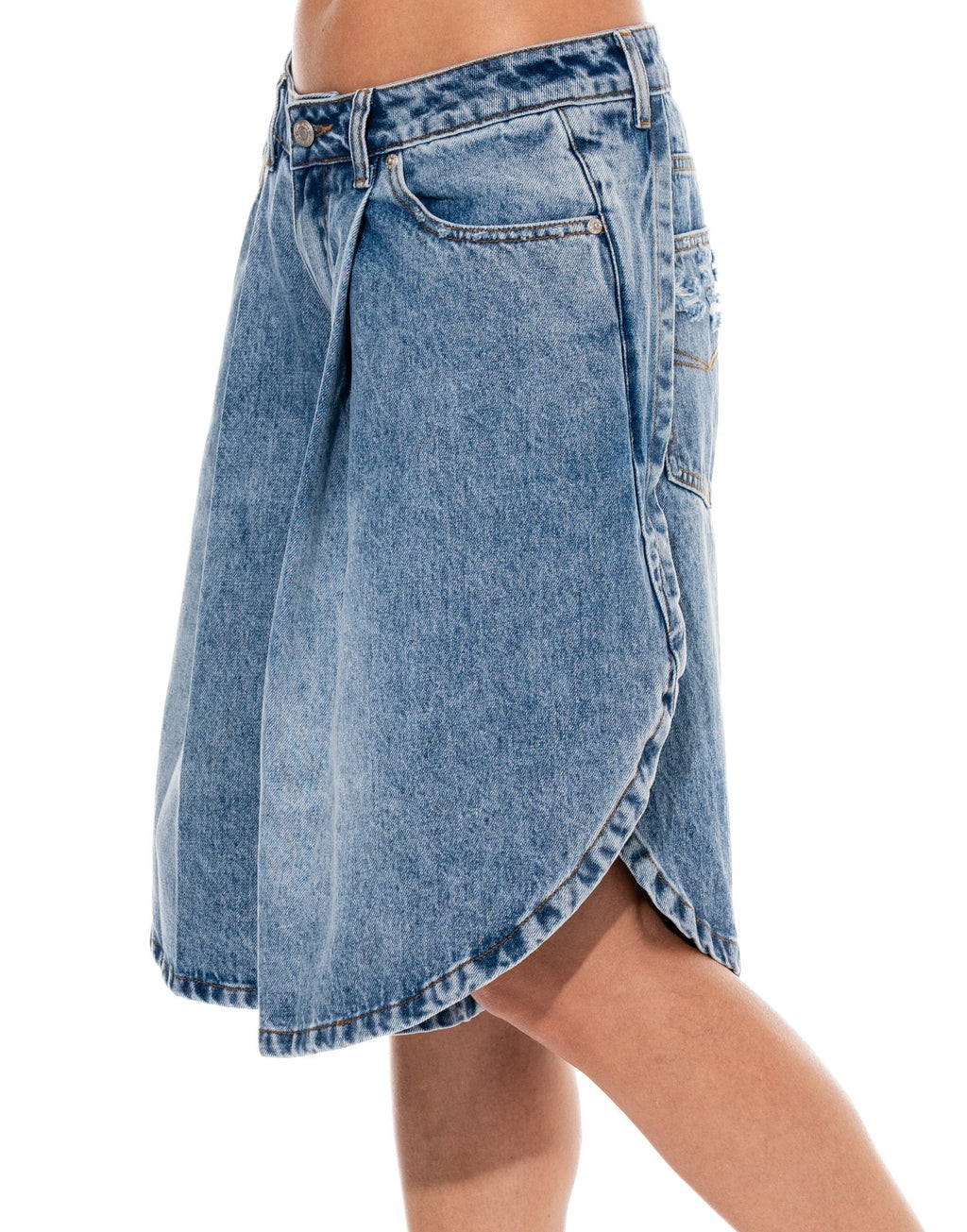 NOEMI CURVED DENIM BERMUDA