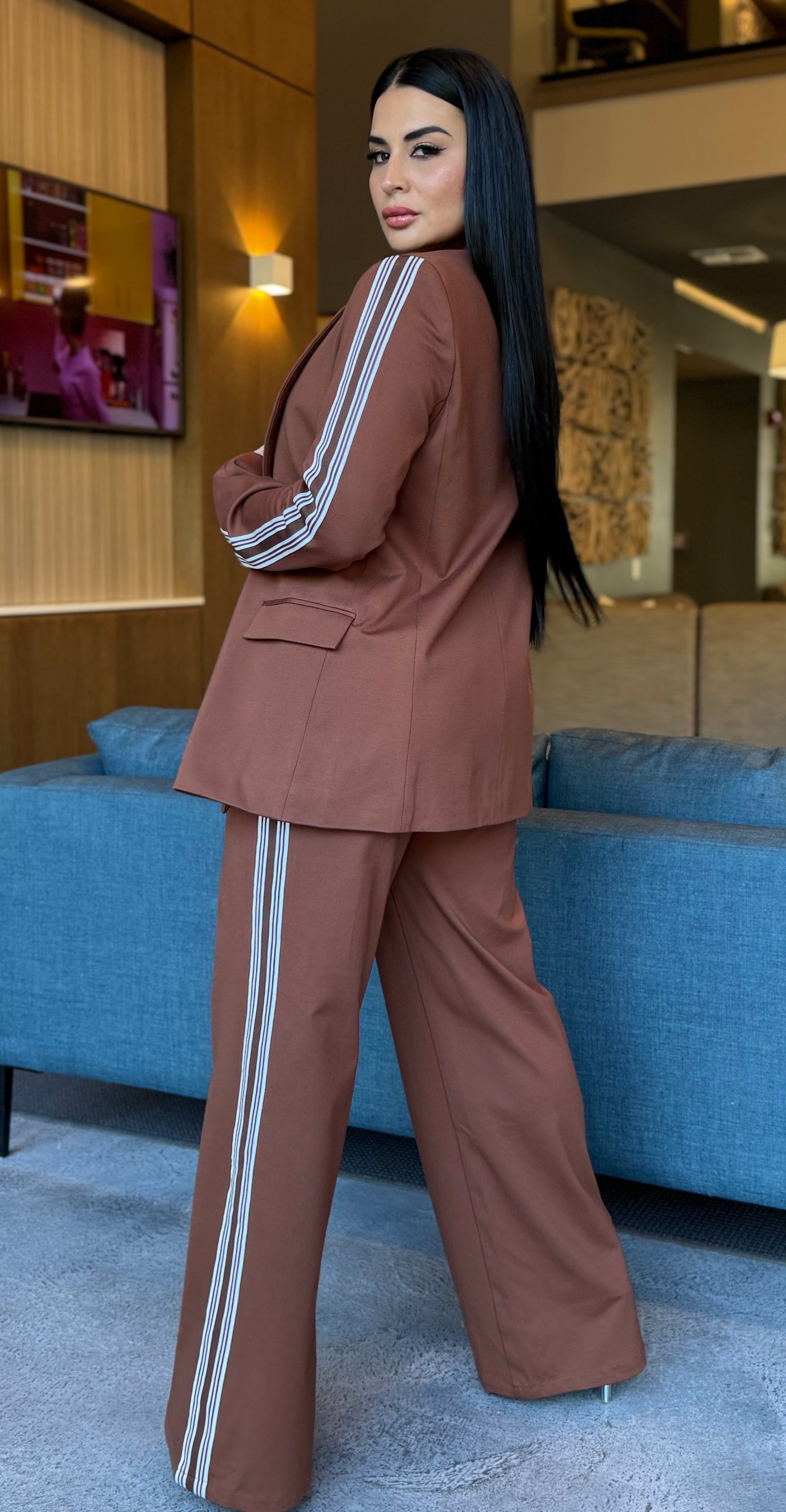 EMERSON CHIC SET