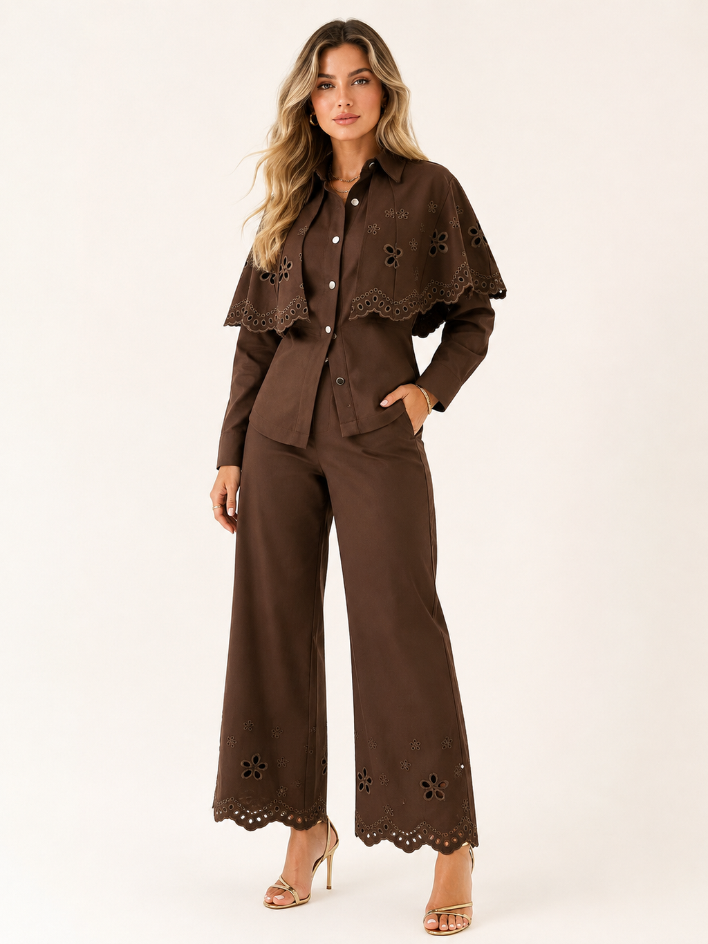 MAELLE EYELET SET